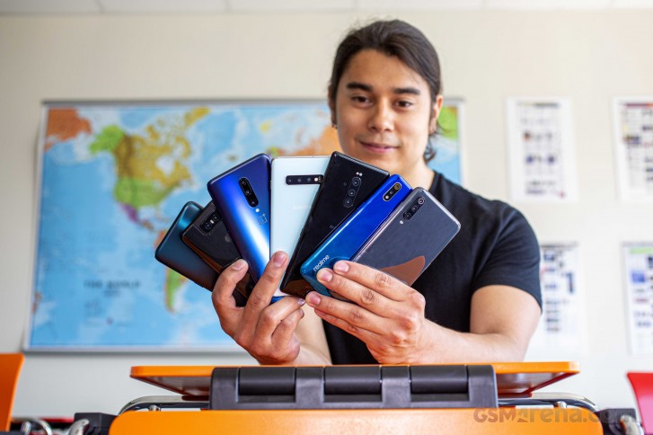 تعتزم Samsung و Xiaomi و Oppo و vivo استئناف التصنيع في الهند