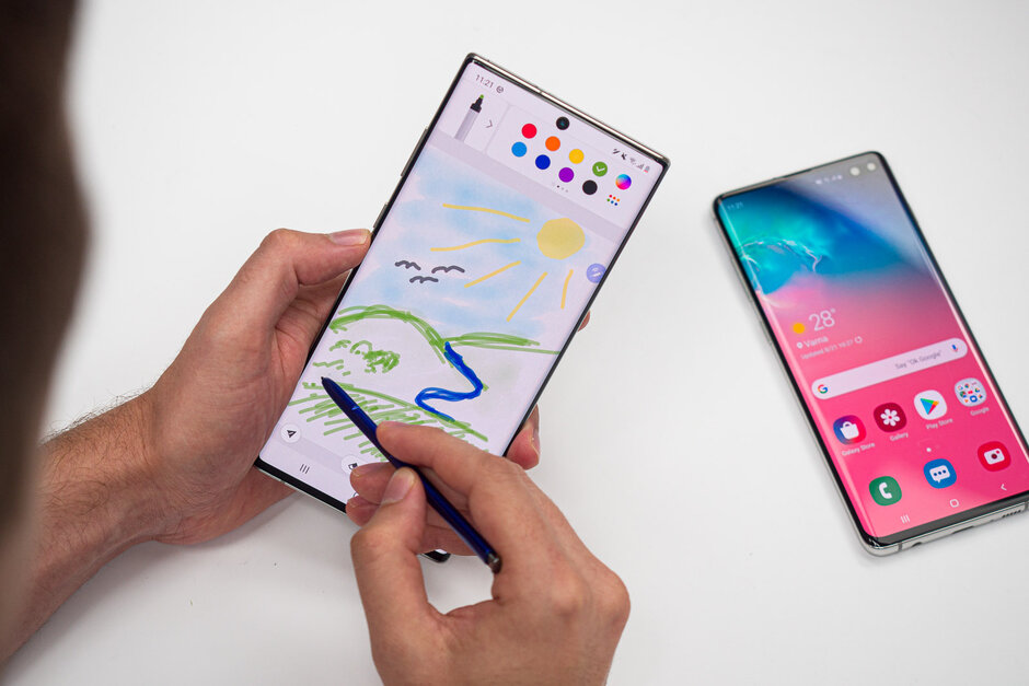 Samsung Galaxy Note 10+ vs Galaxy S10 +