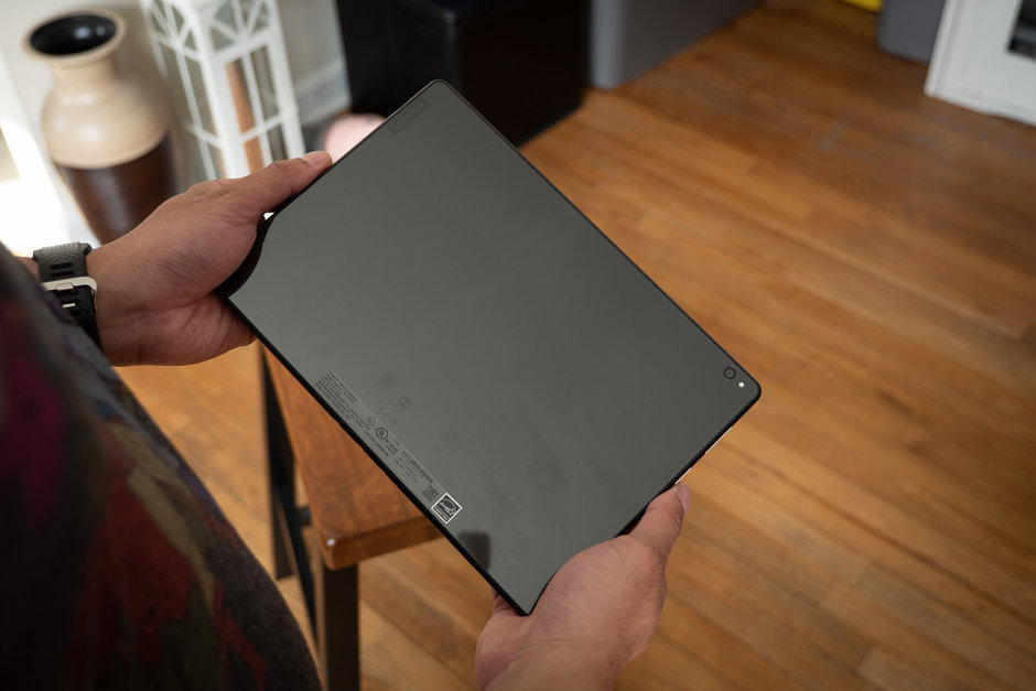 مراجعة جهاز Lenovo Smart Tab P10