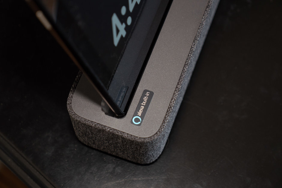 يأتي هاتف P10 مع قاعدة مكبرات صوت - مراجعة Lenovo Smart Tab P10