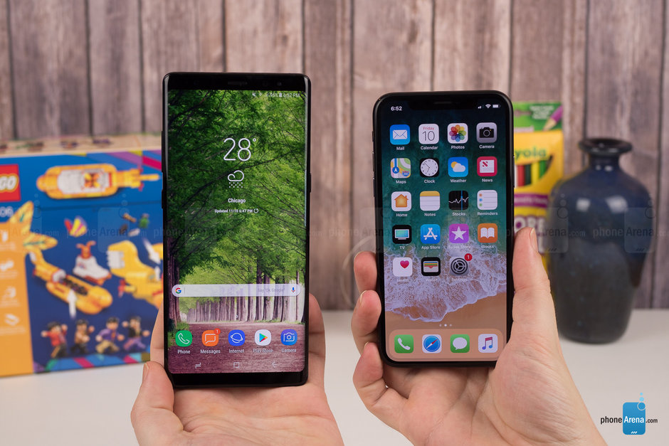 Apple-iPhone-X-vs-Samsung-Galaxy-Note-8001.jpg