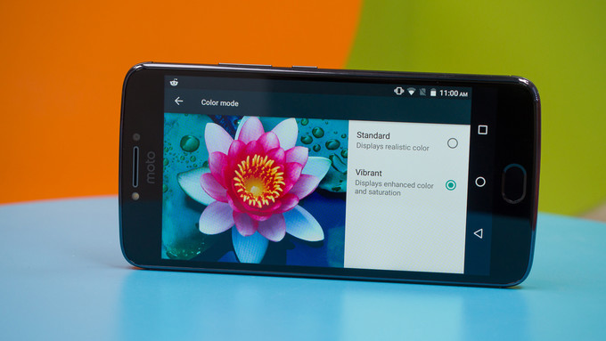 مراجعة هاتف Motorola Moto E4 Plus