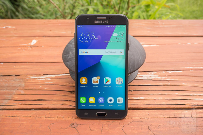 مراجعة هاتف Samsung Galaxy J7 2017 (AT&T)