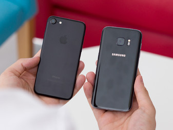 مقارنة بين Apple iPhone 7 و Samsung Galaxy S7