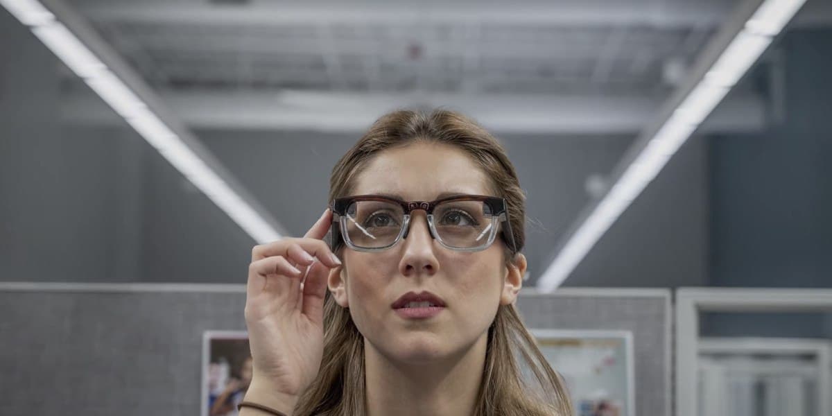 Vuzix ستطلق نظارة ذكية تعمل بتقنية microLED هذا الصيف #CES2021