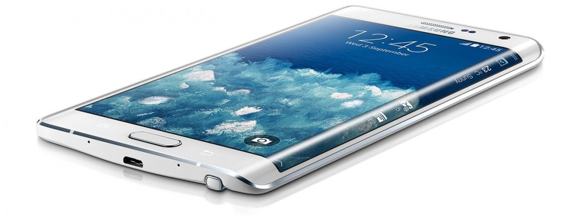 كان Samsung Galaxy Note Edge هو أول من يتميز بشاشة ذات جانب منحني (فقط الجانب الأول)