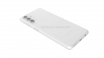 Samsung Galaxy A13 5G باللون الأبيض