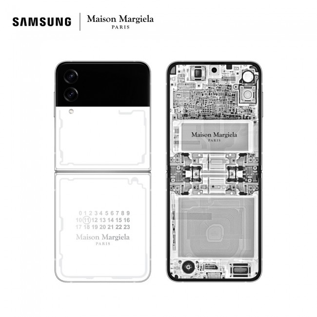 يأتي Samsung Galaxy Z Flip4 Maison Margiela Edition مزودًا بتجربة مستخدم مخصصة