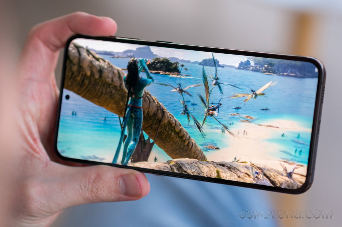 Samsung Galaxy S23 + للمراجعة