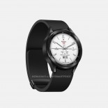 يتم عرض Samsung Galaxy Watch6 Classic