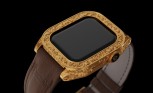لقطات مقربة لساعة Apple Watch 7 Gold Moon من Caviar