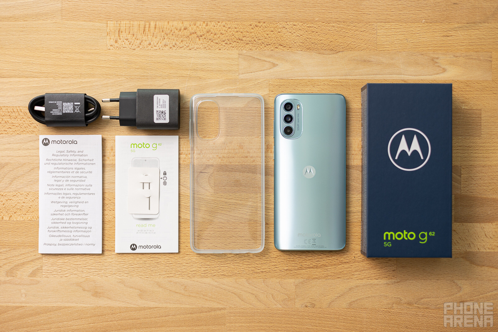 (رصيد الصورة - PhoneArena) كل ما ستجده داخل Motorola Moto G62 5G - مراجعة Motorola Moto G62 5G: هل يستحق 5G الكثير من التضحيات؟