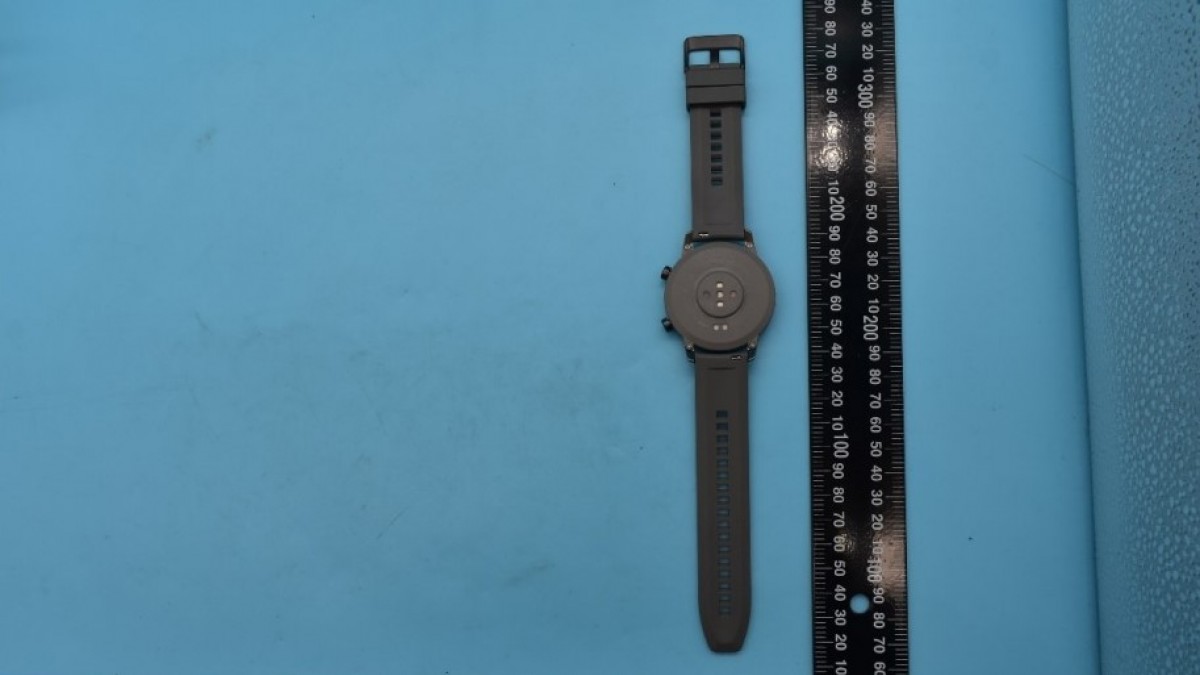 كشفت لجنة الاتصالات الفيدرالية (FCC) عن مواصفات وتصميم Nubia RedMagic Watch