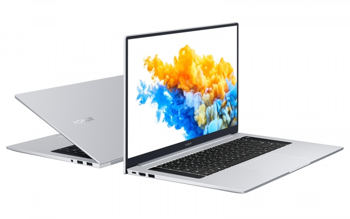 تقدم شركة Honor النطاق 6 إلى المشهد العالمي، بالإضافة إلى علامات MagicBook Pro التي تعمل بتقنية Intel