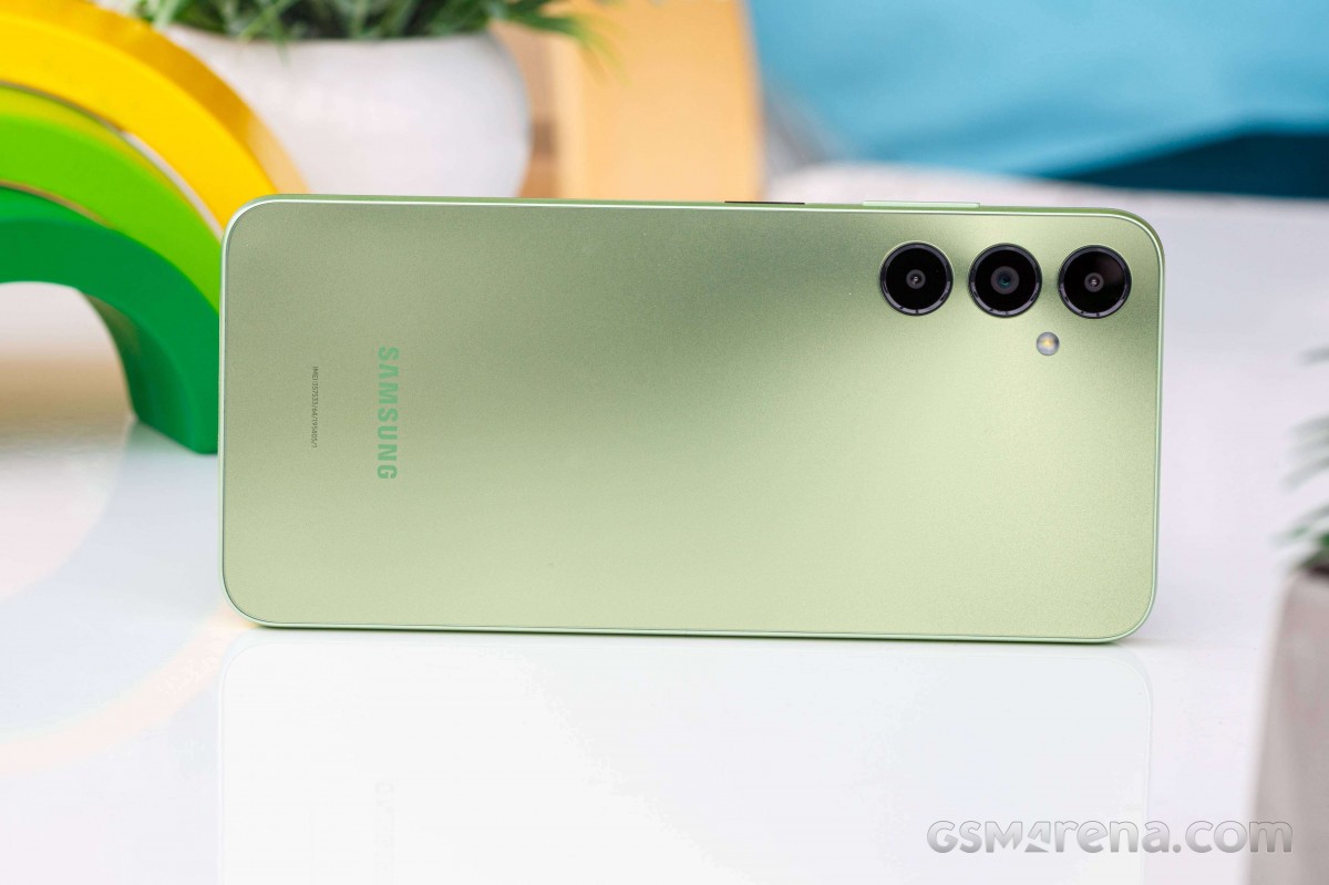 Samsung Galaxy A05s قيد المراجعة
