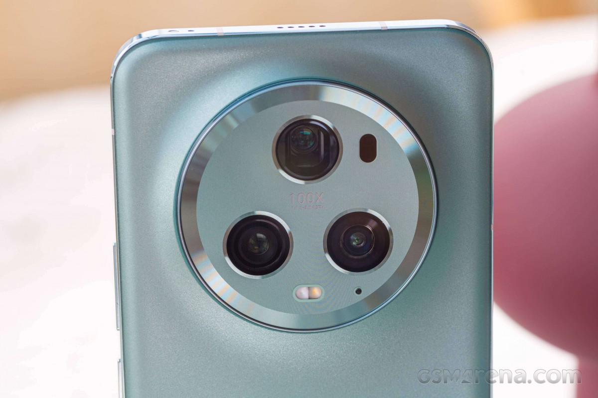 تفاصيل كاميرا Honor Magic6 السطحية، لتحتوي على عدسة ذات فتحة متغيرة