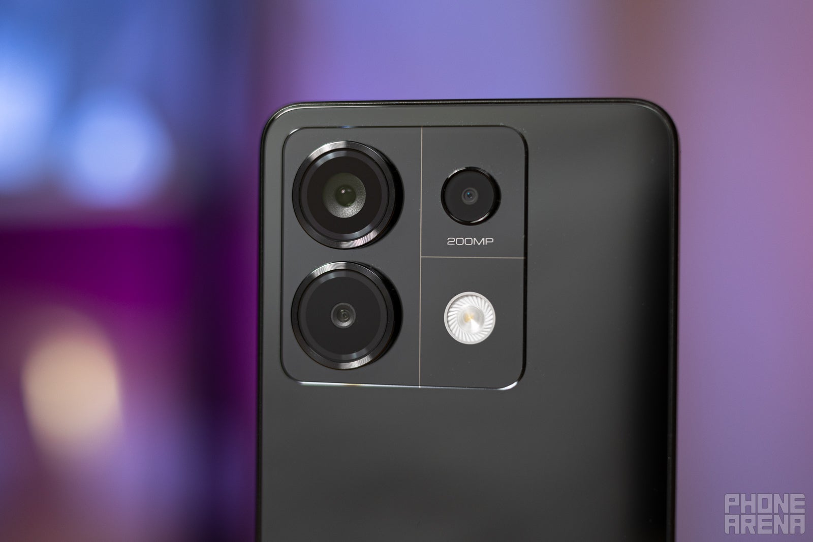 تعد الكاميرا الرئيسية بدقة 200 ميجابكسل هي أبرز ما يميز مراجعة Xiaomi Redmi Note 13 Pro 5G