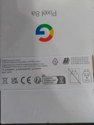 صندوق بيع بالتجزئة لهاتف Google Pixel 8a
