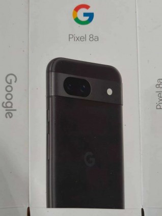 صندوق بيع بالتجزئة لهاتف Google Pixel 8a
