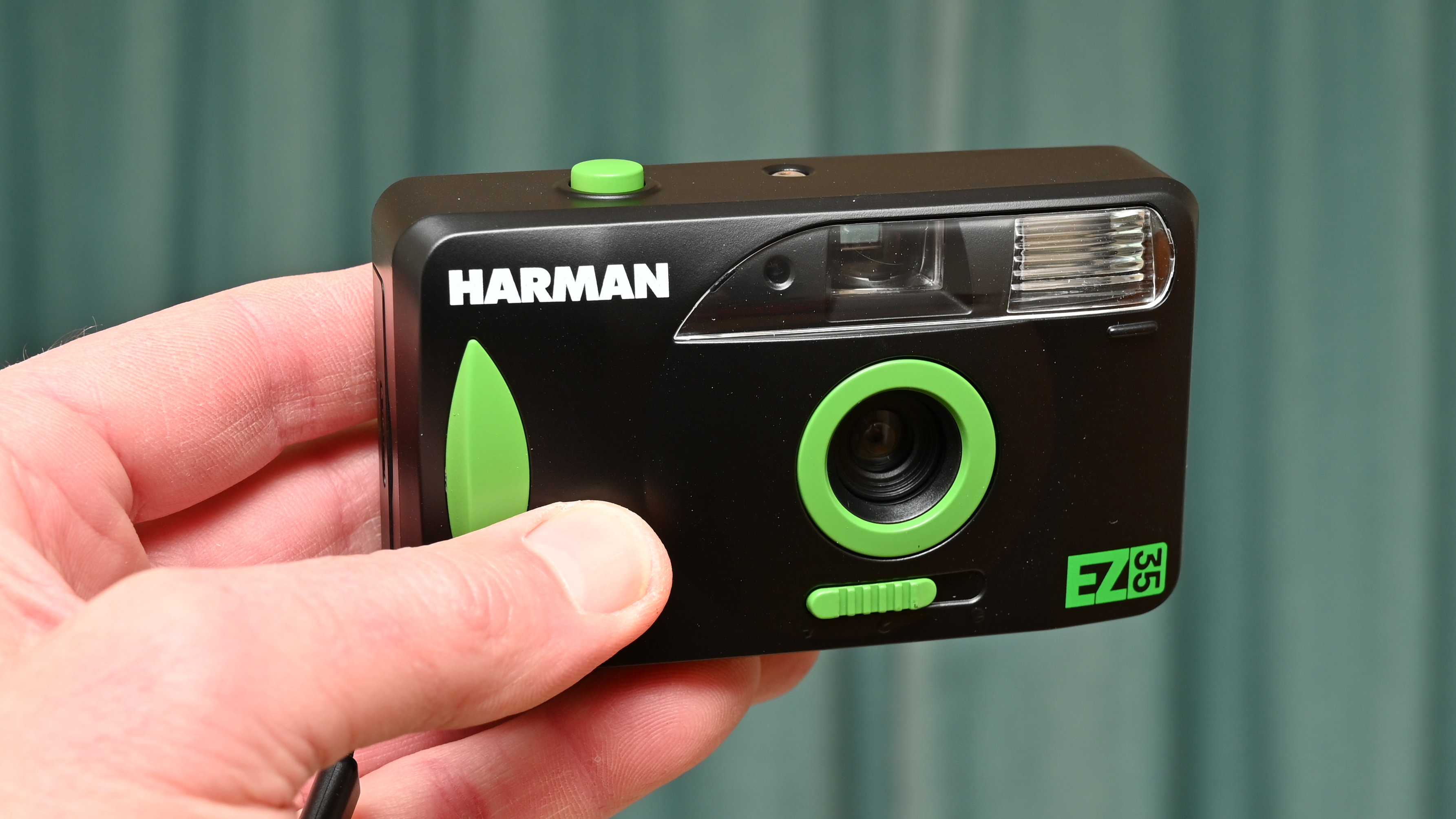كاميرا هارمان EZ35 قابلة لإعادة الاستخدام مقاس 35 ملم