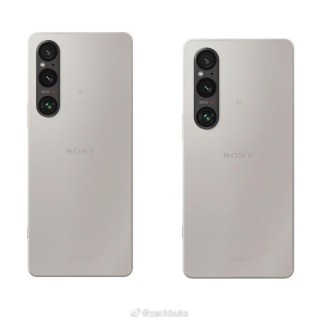 يتم عرض مفهوم Sony Xperia 1 V (يسار) مقابل Xperia 1 VI (يمين).